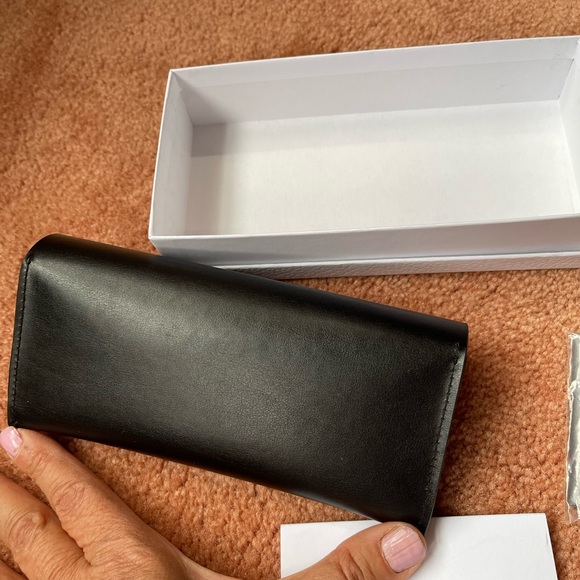 DIOR boxes one with case and one without - Picture 4 of 16